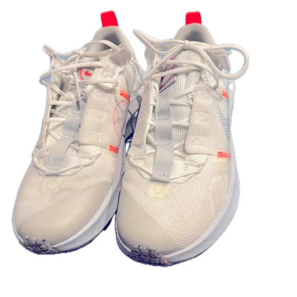 Nike Shoes - Picture 2 of 4